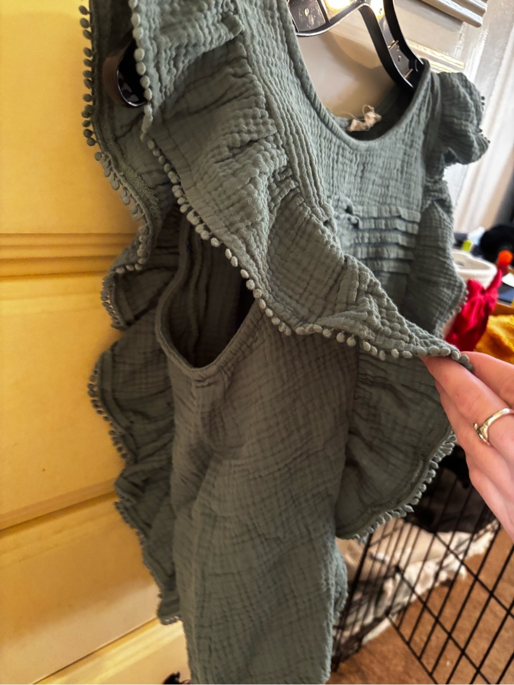 easel Ruffled Crinkle Gauze Blouse in Teal Green - Picture 3 of 6